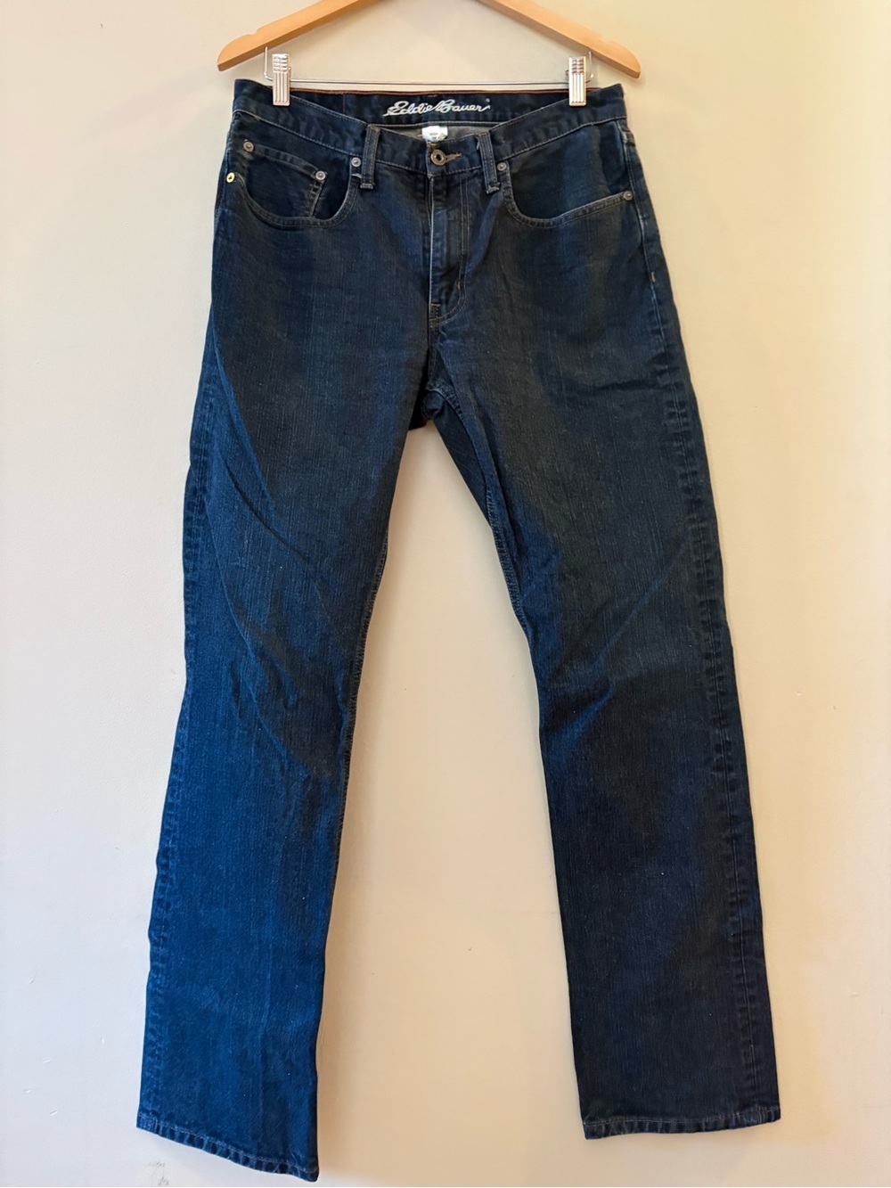 Eddie Bauer Straight Leg Dark Wash Blue Denim Men’s Jeans Sz 33 x 34.